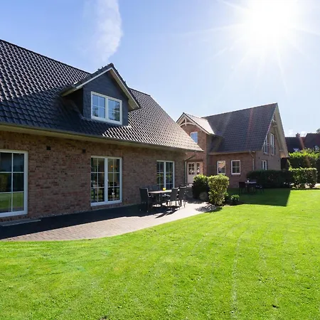 Land Idyll - 